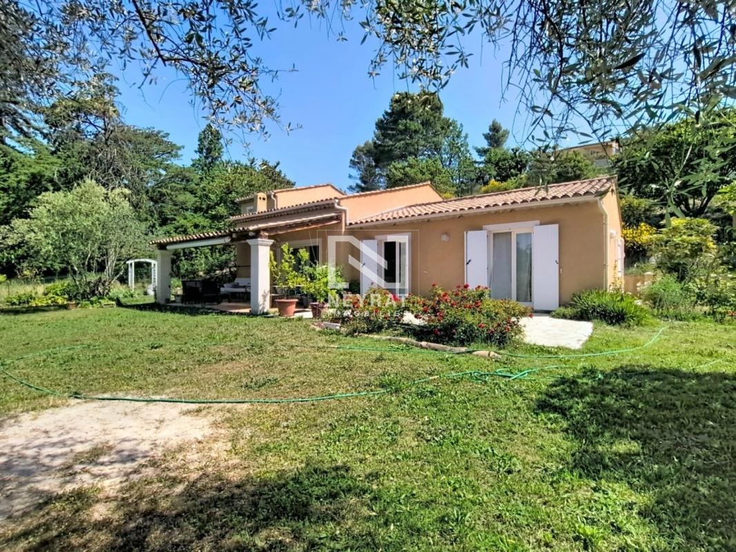 Maison à vendre, 140m², Tourrettes