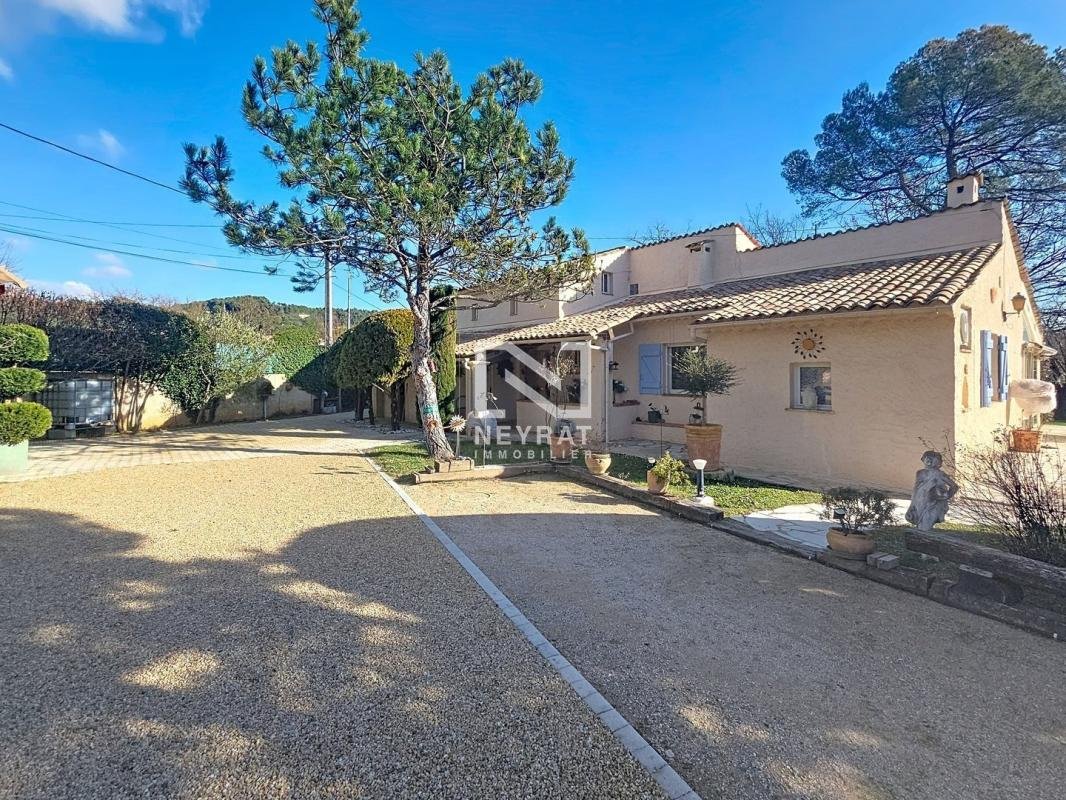 Maison à vendre, 193m², Seillans
