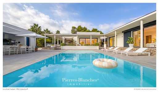Maison 7 pièces 485 m² · à Nîmes · 485 m² · 1 900 000 €