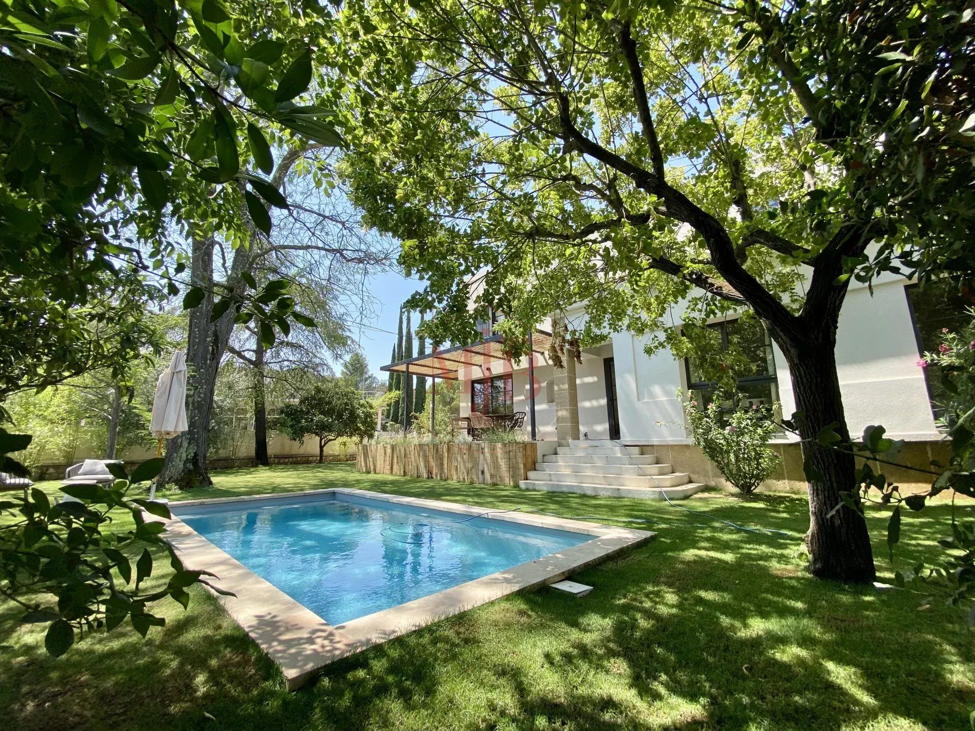 Maison – Aix-en-Provence - Vue 4