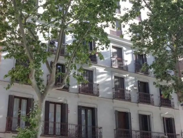 Appartement rénové près d'Argüelles – Opération spéciale – 210.000 €