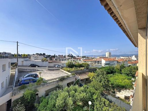 Parking 12 m² · à Saint-Raphaël · 12 m² · 16 000 €