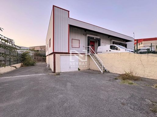 Immeuble 600 m² · à Saint-Raphaël · 600 m² · 149 000 €