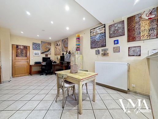 Appartement 2 pièces 46 m² · à Décines-Charpieu · 46 m² · 147 000 €