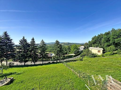 3 pièces 80 m² · à Lozanne · 80 m² · 250 000 €