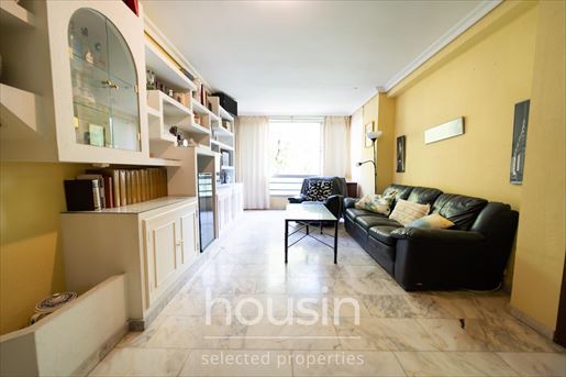 Advert pic 0