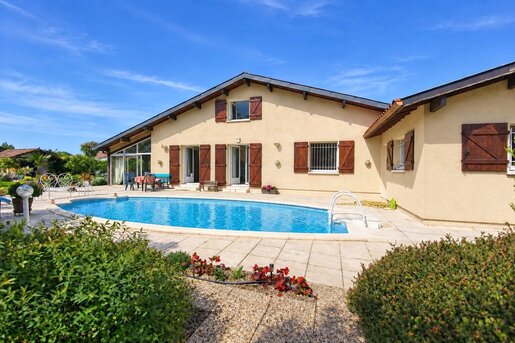 Maison 6 pièces 160 m² · à Tosse · 160 m² · 668 000 €