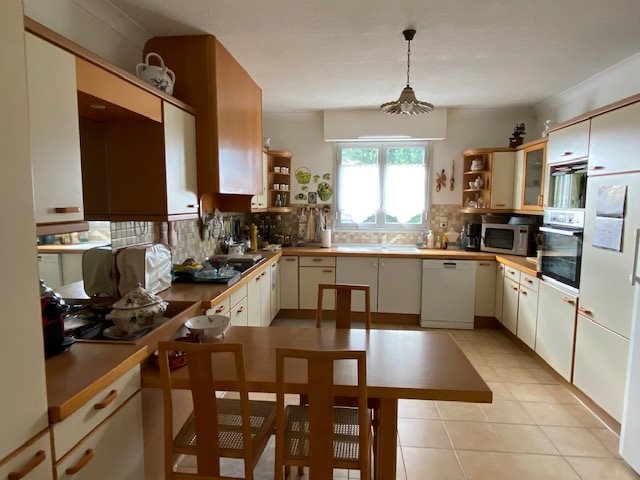 Maison à vendre, 226m², Saint-Vivien