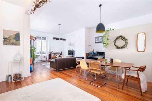 4 pièces 118 m² · à Lyon · 118 m² · 549 000 €