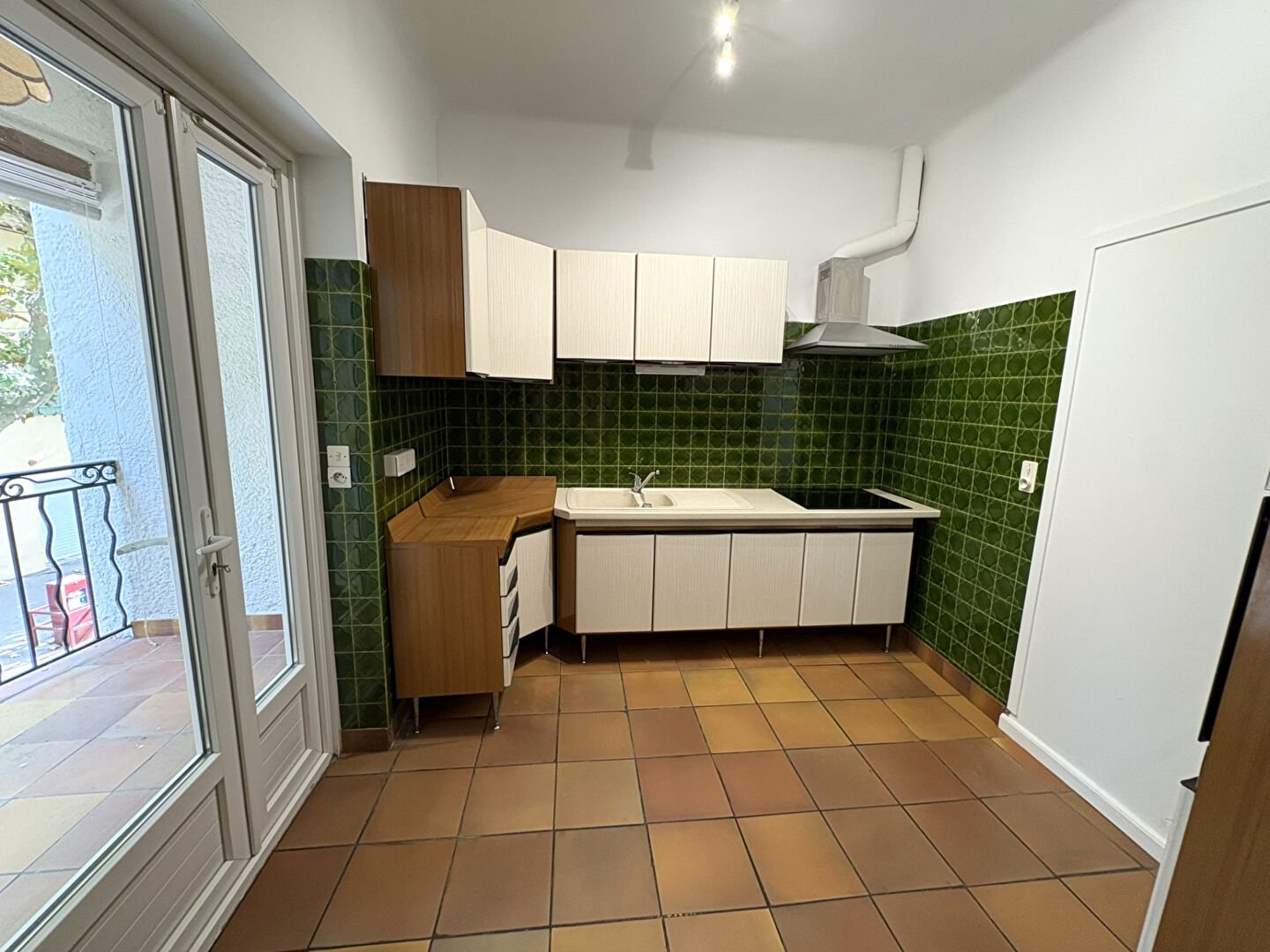 Appartement à louer, 73m², Garéoult