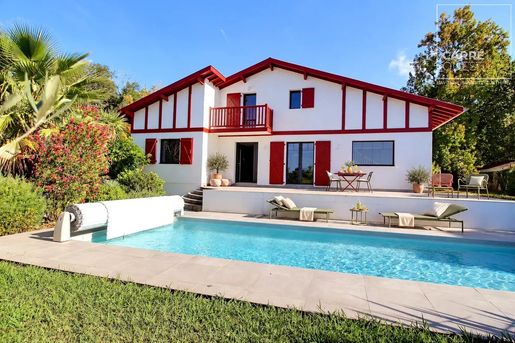 Maison 7 pièces 220 m² · à Bidart · 220 m² · 1 780 000 €