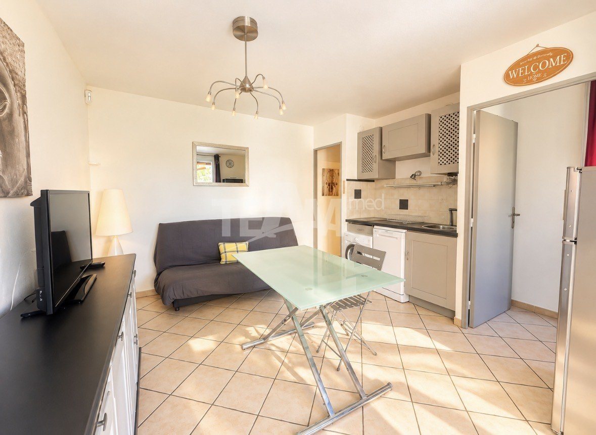 Appartement à louer, 25m², Sète