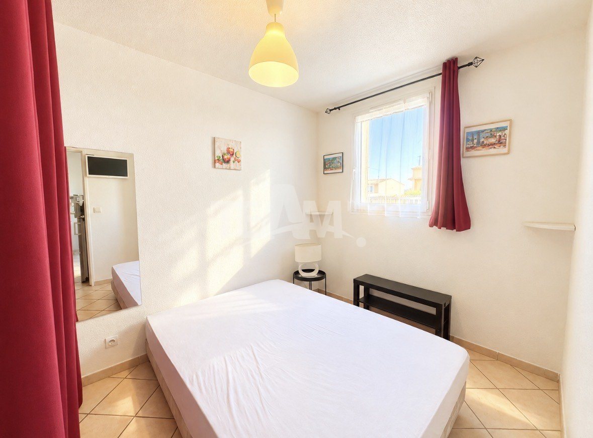 Appartement à louer, 25m², Sète
