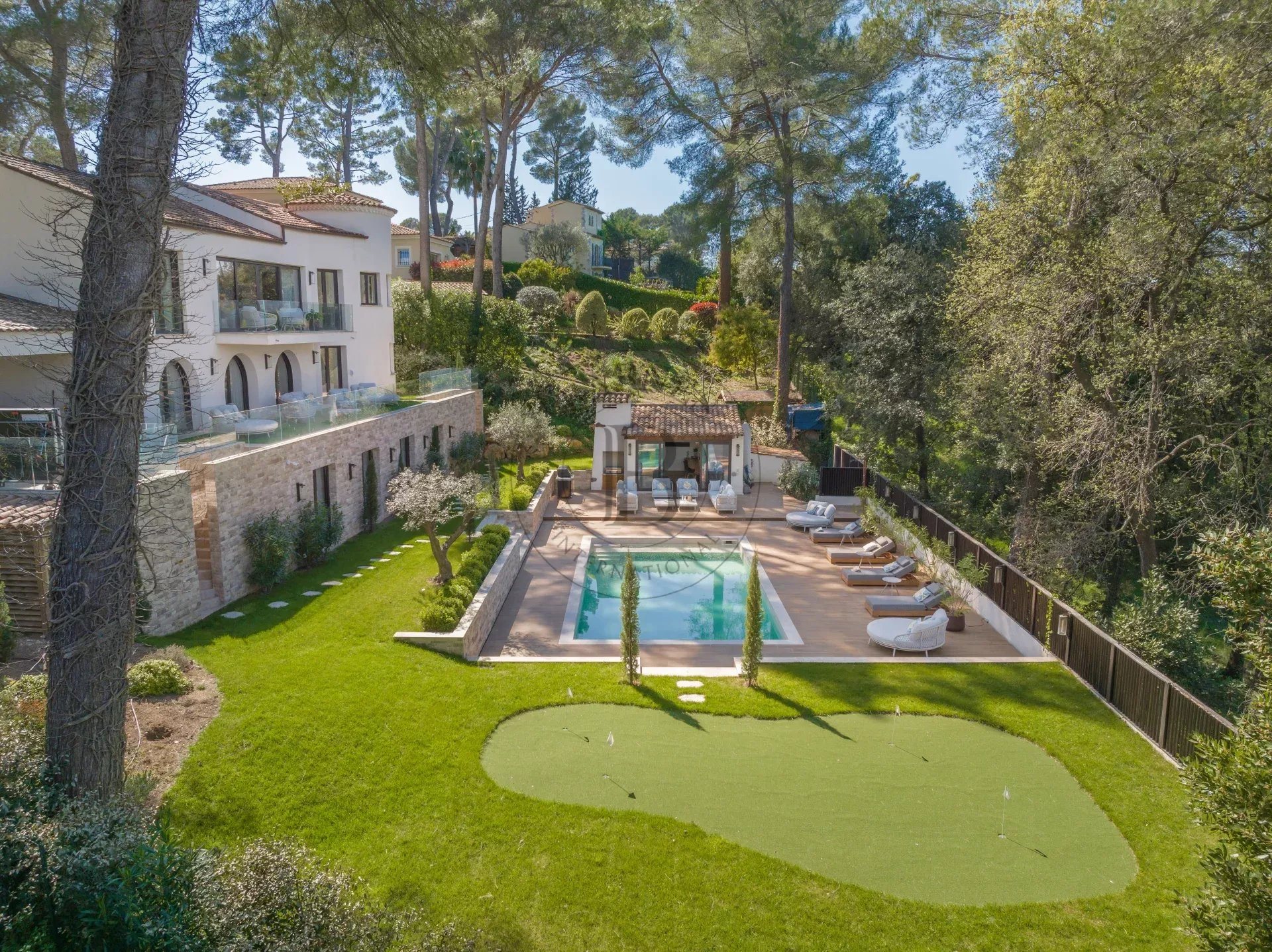 Maison à vendre, 380m², Mougins