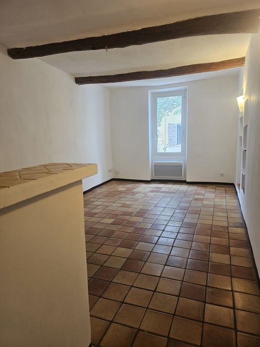 Appartement 3 pièces 63 m² · à La Roque-d'Anthéron · 63 m² · 150 000 €