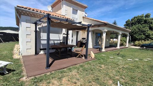 Appartement 5 pièces 129 m² · à Coulounieix-Chamiers · 129 m² · 297 000 €