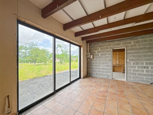 Maison 6 pièces 260 m² · à Coursac · 260 m² · 214 000 €