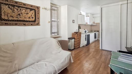 Appartement 5 pièces 92 m² · à Périgueux · 92 m² · 108 000 €