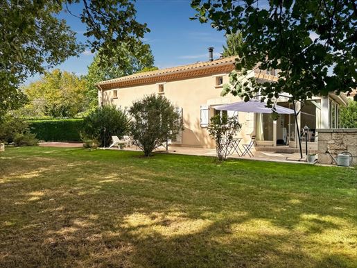 Maison 5 pièces 109 m² · à Chancelade · 109 m² · 299 600 €