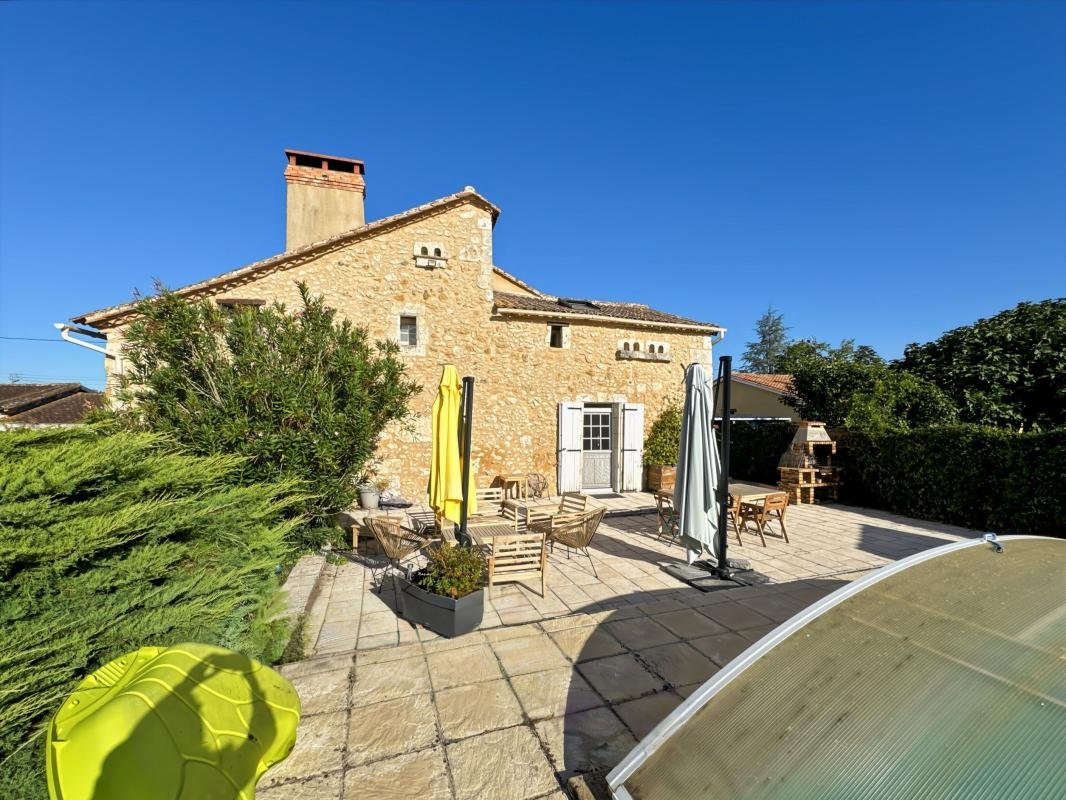 Maison à vendre, 138m², Neuvic