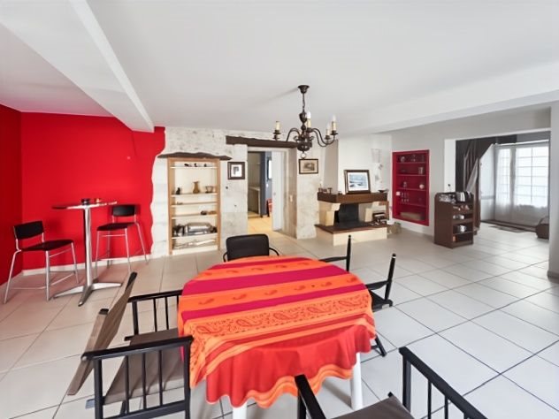 Maison à vendre, 171m², Neuvic