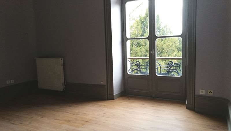 Appartement à louer, 117m², Annesse-et-Beaulieu