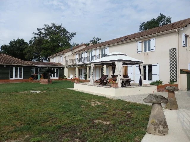 Maison à vendre, 377m², Le Dorat
