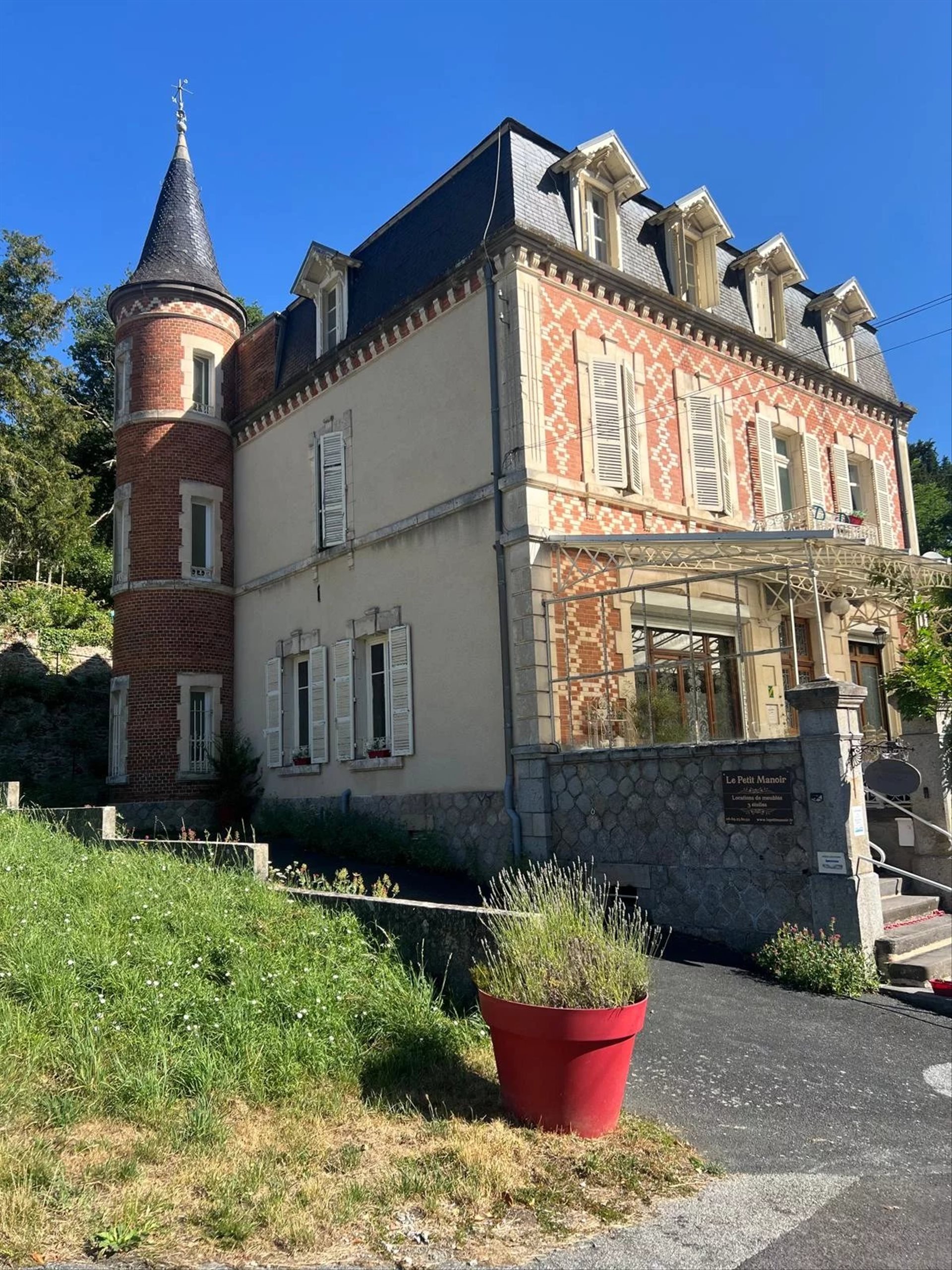 Maison à vendre, 320m², Évaux-les-Bains