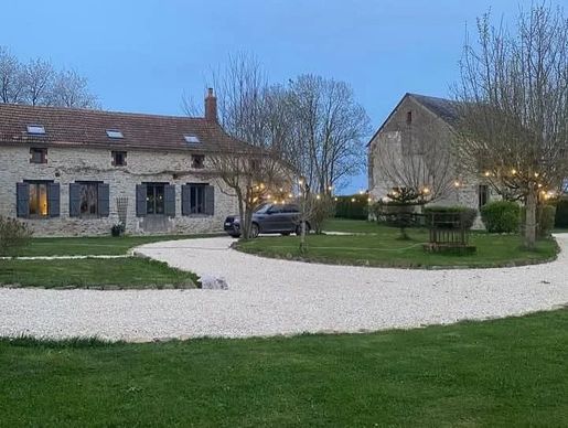 Maison 4 pièces 161 m² · à Boussac · 161 m² · 395 000 €