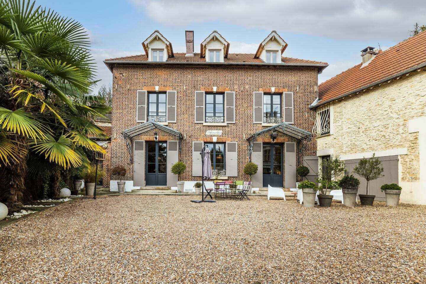 Maison 8 pièces 187 m² · à Beynes · 187 m² · 662 000 €