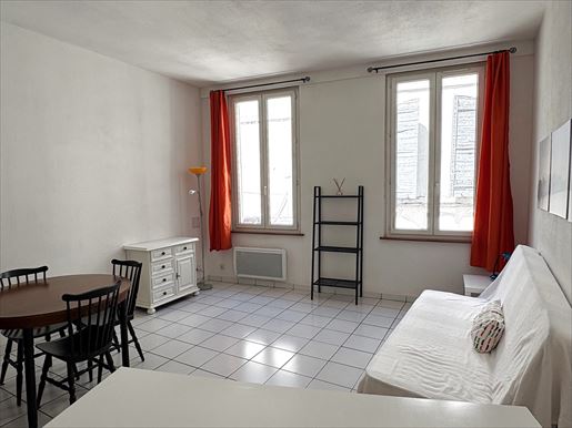 Appartement 1 pièce 29 m² · à Arles · 29 m² · 115 000 €