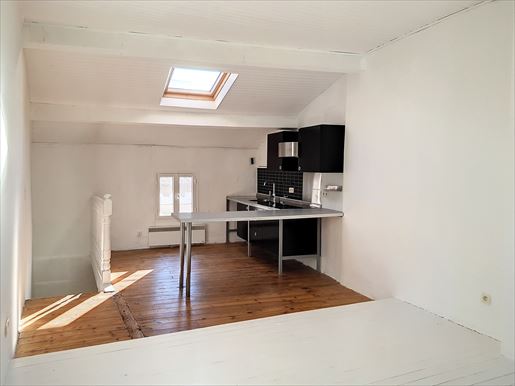 Maison 3 pièces 66 m² · à Arles · 66 m² · 185 000 €