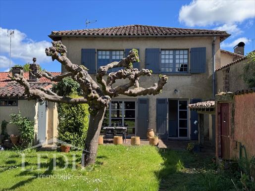 Maison 5 pièces 167 m² · à Labastide-d'Armagnac · 167 m² · 329 500 €