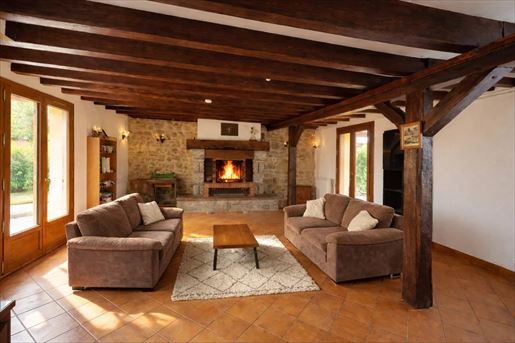 Maison 5 pièces 132 m² · à Saint-Pourçain-sur-Sioule · 132 m² · 209 000 €