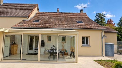 Maison 6 pièces 150 m² · à Deux-Chaises · 150 m² · 179 000 €