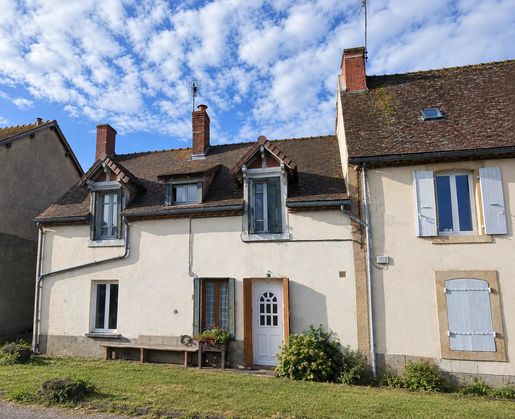 Maison 5 pièces 65 m² · à Deux-Chaises · 65 m² · 87 000 €
