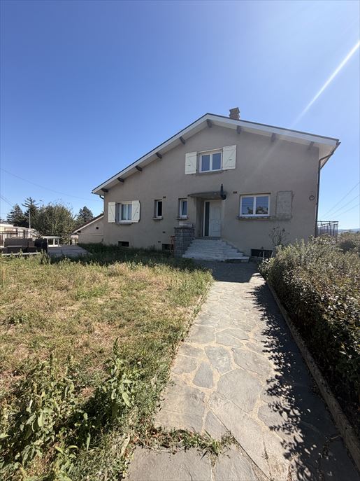 Maison 5 pièces 150 m² · à Roiffieux · 150 m² · 320 000 €