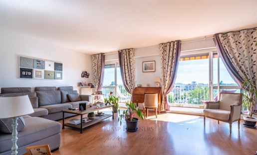 Appartement 5 pièces 113 m² · à Bordeaux · 113 m² · 490 000 €