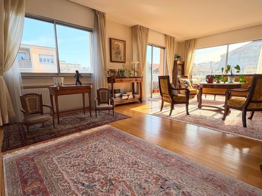 Appartement 5 pièces 145 m² · à Lyon · 145 m² · 800 000 €