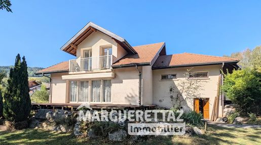 Maison 6 pièces 152 m² · à Viuz-en-Sallaz · 152 m² · 645 000 €