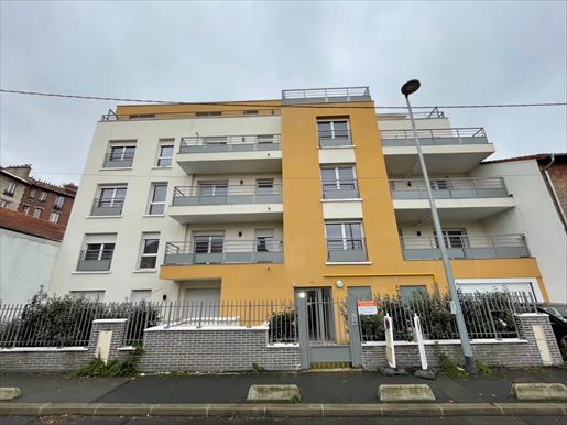 Appartement 2 pièces 1100 m² · à Noisy-le-Sec · 1 100 m² · 4 600 000 €