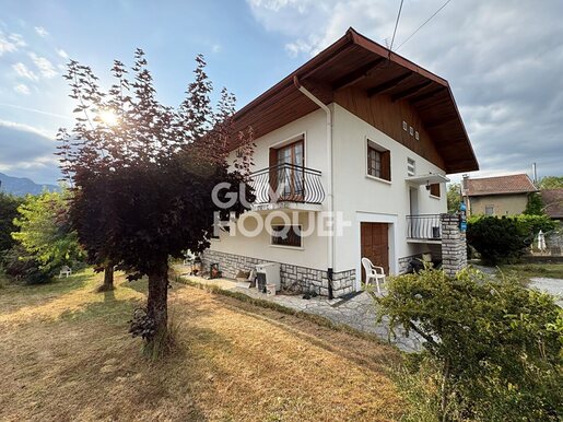 Terrain 3 pièces 98 m² · à Aix-les-Bains · 98 m² · 651 000 €