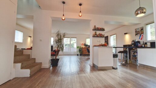 Appartement 6 pièces 140 m² · à Viviers-du-Lac · 140 m² · 399 000 €