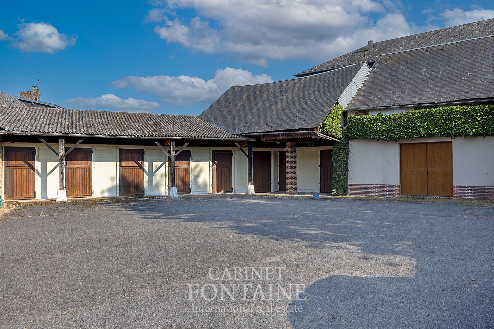 Maison à vendre, 205m², Crèvecoeur-le-Grand