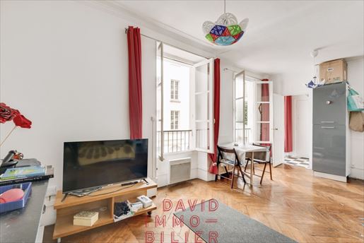 Terrain 3 pièces 48 m² · à Paris 18ème · 48 m² · 520 000 €