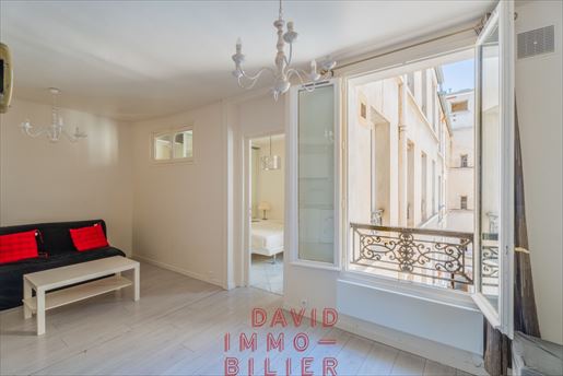 Terrain 2 pièces 34 m² · à Paris 18ème · 34 m² · 339 000 €