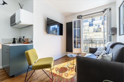 Terrain 2 pièces 28 m² · à Paris 18ème · 28 m² · 399 000 €