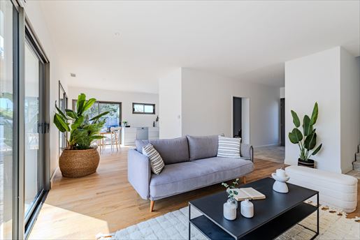 Maison 5 pièces 127 m² · à Mérignac · 127 m² · 682 000 €