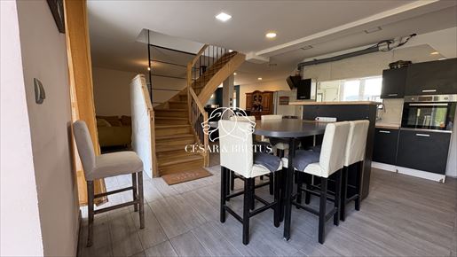 Appartement 5 pièces 145 m² · à Le Monastier-sur-Gazeille · 145 m² · 104 900 €