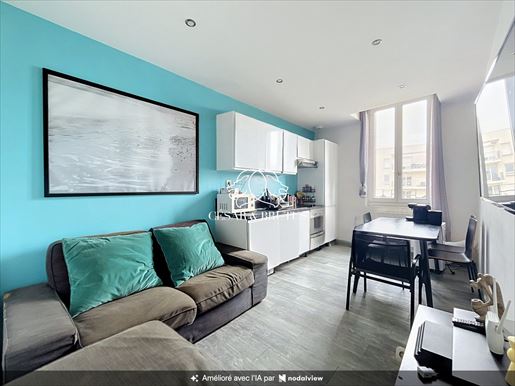 Appartement 3 pièces 49 m² · à Lyon 8ème · 49 m² · 185 000 €